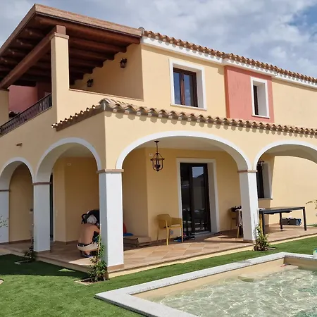 Casa Toni, * Вилласимиус