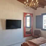 Casa Toni, *