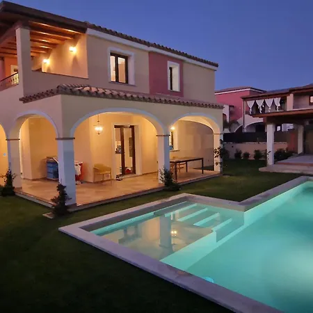 Casa Toni, *