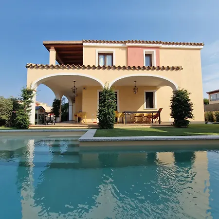 Casa Toni, * Villasimius